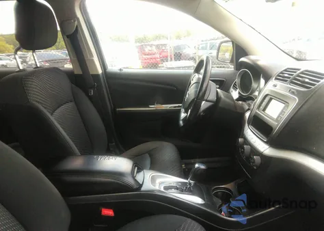 2016 Dodge Journey Sxt from USA, damaged, VIN 3C4PDCBB9GT186301